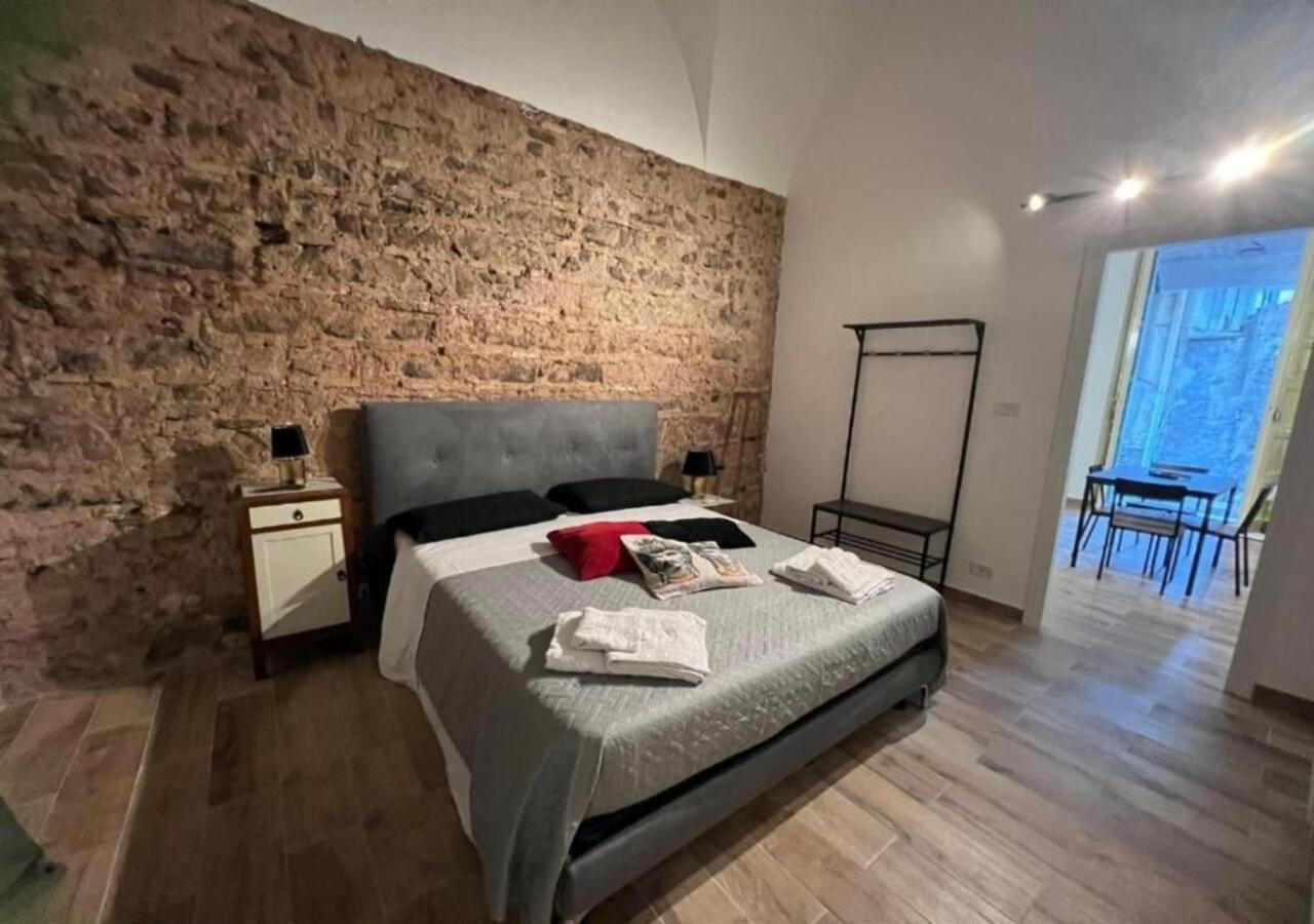 Вилла Nelly House Катания Экстерьер фото